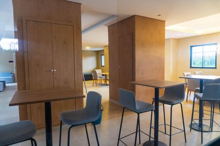 Apartamento para alugar com 38m², 2 quartos e sem vaga Apartamento para alugar com 38m², 2 quartos e sem vagaÁrea comum - Salão de festas