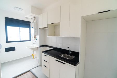 Apartamento para alugar com 38m², 2 quartos e sem vaga Apartamento para alugar com 38m², 2 quartos e sem vagaCozinha e Área de Serviço