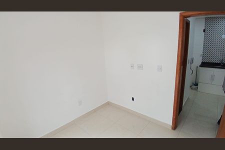 Apartamento para alugar com 81m², 2 quartos e 1 vaga Apartamento para alugar com 81m², 2 quartos e 1 vagaQuarto
