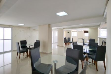 Apartamento para alugar com 84m², 2 quartos e 1 vaga Apartamento para alugar com 84m², 2 quartos e 1 vagaÁrea comum - Salão de festas