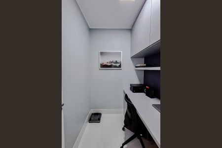 Apartamento à venda com 102m², 2 quartos e 2 vagas Apartamento à venda com 102m², 2 quartos e 2 vagasEscritório