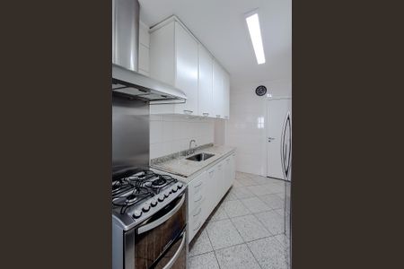 Apartamento à venda com 102m², 2 quartos e 2 vagas Apartamento à venda com 102m², 2 quartos e 2 vagasCozinha