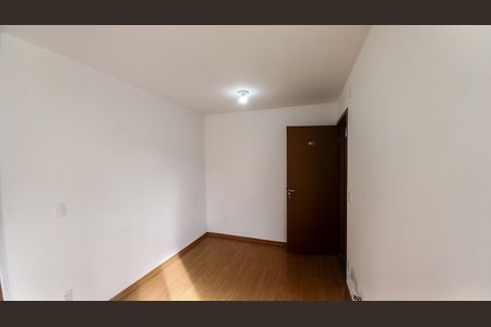 Apartamento para alugar com 42m², 2 quartos e 1 vaga Apartamento para alugar com 42m², 2 quartos e 1 vagaSala