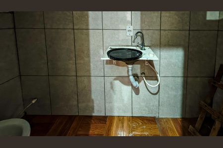 Casa para alugar com 60m², 1 quarto e sem vaga Casa para alugar com 60m², 1 quarto e sem vagaBanheiro