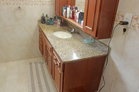 Apartamento para alugar com 100m², 3 quartos e 1 vaga Apartamento para alugar com 100m², 3 quartos e 1 vagaBanheiro