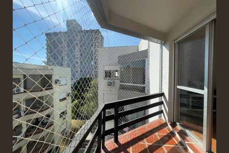 Apartamento à venda com 71m², 2 quartos e sem vaga