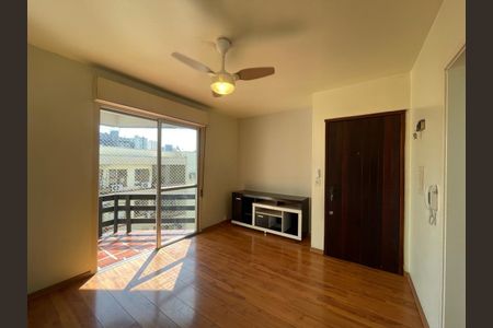 Apartamento à venda com 71m², 2 quartos e sem vaga