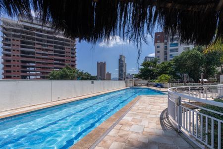 Apartamento para alugar com 130m², 2 quartos e 2 vagasÁrea comum - Piscina