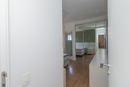 Apartamento para alugar com 130m², 2 quartos e 2 vagasSuíte