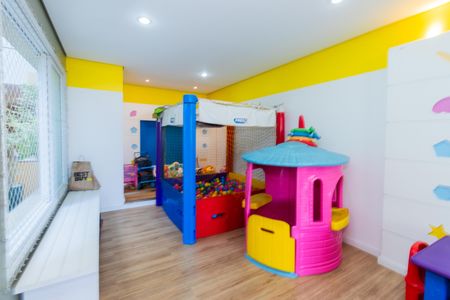 Apartamento para alugar com 130m², 2 quartos e 2 vagasÁrea comum - Brinquedoteca