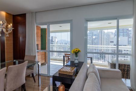 Sala de apartamento para alugar com 2 quartos, 130m² em Alto da Lapa, São Paulo