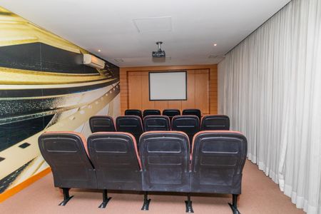Apartamento para alugar com 130m², 2 quartos e 2 vagasÁrea comum - Cinema
