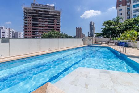 Apartamento para alugar com 130m², 2 quartos e 2 vagasÁrea comum - Piscina