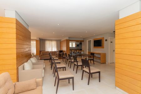 Apartamento para alugar com 130m², 2 quartos e 2 vagasÁrea comum - Salão de Festas