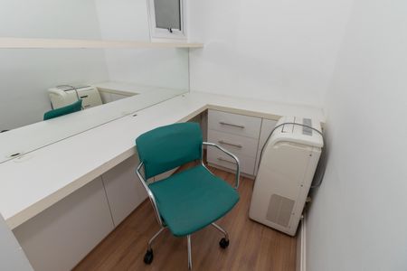 Apartamento para alugar com 130m², 2 quartos e 2 vagasEscritório