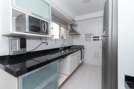 Apartamento para alugar com 130m², 2 quartos e 2 vagasCozinha