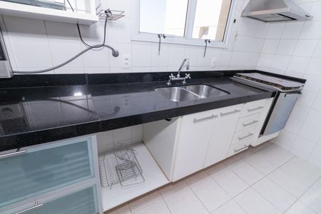 Apartamento para alugar com 130m², 2 quartos e 2 vagasCozinha