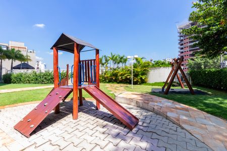 Apartamento para alugar com 130m², 2 quartos e 2 vagasÁrea comum - Playground