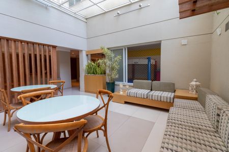 Apartamento para alugar com 130m², 2 quartos e 2 vagasÁrea comum - Lounge