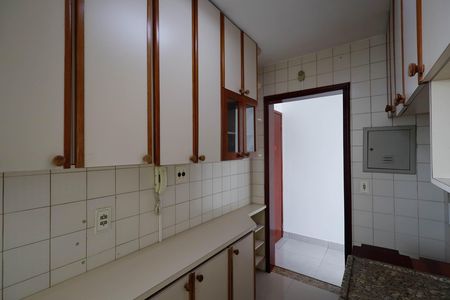 Apartamento à venda com 68m², 3 quartos e 1 vaga Apartamento à venda com 68m², 3 quartos e 1 vagaCozinha - Armários