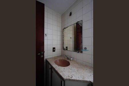 Apartamento à venda com 68m², 3 quartos e 1 vaga Apartamento à venda com 68m², 3 quartos e 1 vagaBanheiro da Suíte
