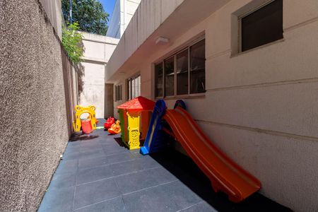 Apartamento para alugar com 75m², 3 quartos e 1 vagaÁrea comum - Playground