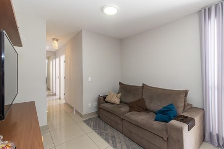 Apartamento para alugar com 75m², 3 quartos e 1 vagaSala