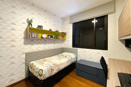 Apartamento à venda com 200m², 4 quartos e 3 vagasSuite 2