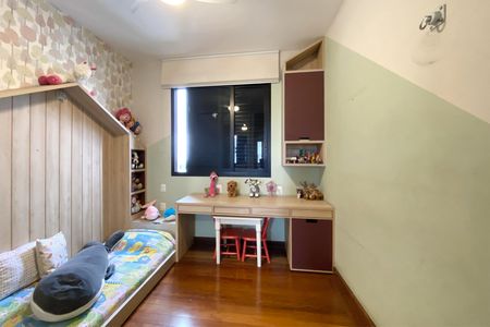Apartamento à venda com 200m², 4 quartos e 3 vagasQuarto 3