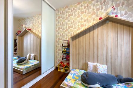 Apartamento à venda com 200m², 4 quartos e 3 vagasQuarto 3