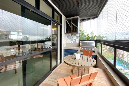 Varanda da Sala de apartamento à venda com 4 quartos, 200m² em Santo Antônio, Belo Horizonte