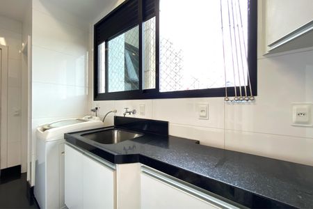 Apartamento à venda com 200m², 4 quartos e 3 vagasÁrea de Serviço