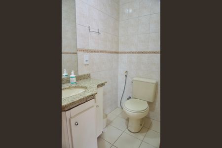 Apartamento à venda com 178m², 3 quartos e 2 vagas Apartamento à venda com 178m², 3 quartos e 2 vagasBanheiro Social Cobertura