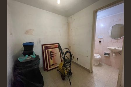 Casa à venda com 135m², 3 quartos e 3 vagasEscritório