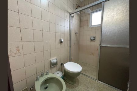 Casa à venda com 135m², 3 quartos e 3 vagasBanheiro 3