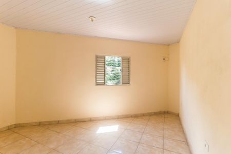 Quarto de casa para alugar com 1 quarto, 50m² em Jardim Nova Poá, Poá
