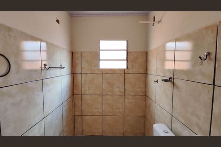 Casa para alugar com 60m², 1 quarto e sem vaga Casa para alugar com 60m², 1 quarto e sem vagaBanheiro