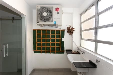 Apartamento à venda com 107m², 2 quartos e sem vaga Apartamento à venda com 107m², 2 quartos e sem vagaÁrea de Serviço