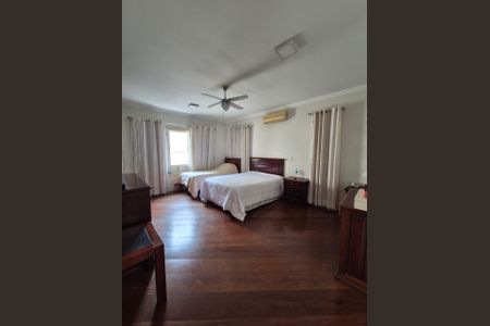 Quarto de casa de condomínio à venda com 5 quartos, 870m² em Alphaville Residencial Um, Barueri