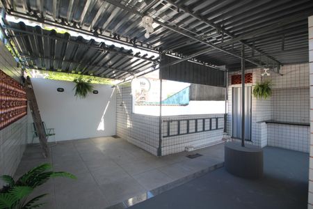 Casa de condomínio à venda com 125m², 2 quartos e 1 vagaTerraço