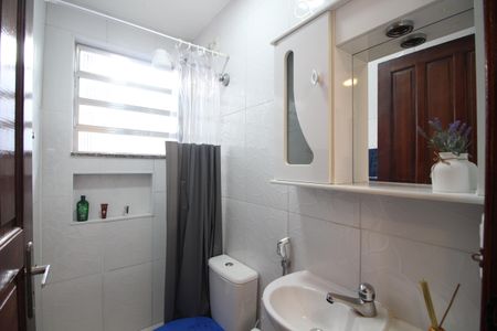 Casa de condomínio à venda com 125m², 2 quartos e 1 vagaBanheiro Social