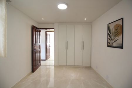 Quarto 2 de casa de condomínio à venda com 2 quartos, 125m² em Taquara, Rio de Janeiro