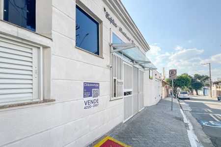 Apartamento à venda com 152m², 3 quartos e 2 vagasFachada + plaquinha