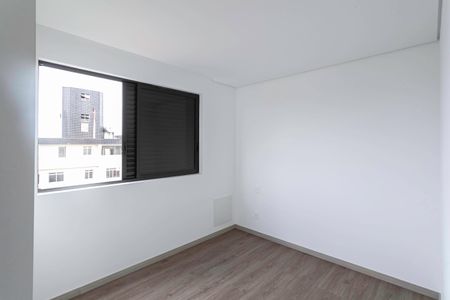 Apartamento para alugar com 92m², 2 quartos e 3 vagas Apartamento para alugar com 92m², 2 quartos e 3 vagasSuíte 1