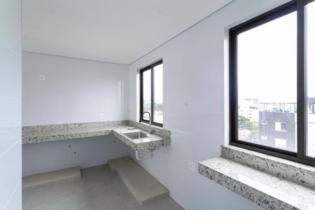 Apartamento para alugar com 92m², 2 quartos e 3 vagas Apartamento para alugar com 92m², 2 quartos e 3 vagasCozinha e Área de Serviço
