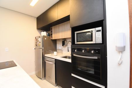 Sala/Cozinha de casa de condomínio para alugar com 3 quartos, 90m² em Boa Vista, Curitiba