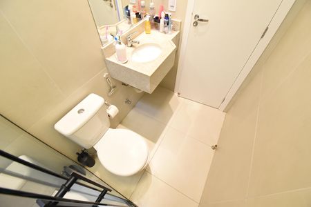 Casa de condomínio para alugar com 90m², 3 quartos e 2 vagasBanheiro 2