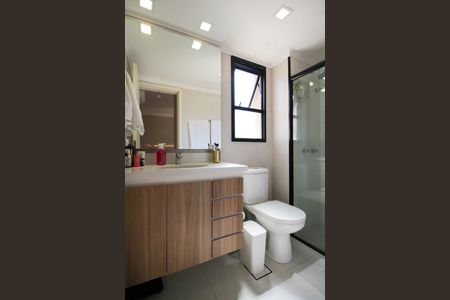 Apartamento à venda com 70m², 2 quartos e 1 vagaBanheiro da Suíte 