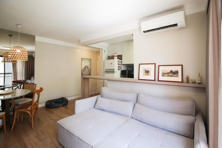 Apartamento à venda com 70m², 2 quartos e 1 vagaSala