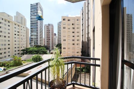 Apartamento à venda com 70m², 2 quartos e 1 vagaVaranda